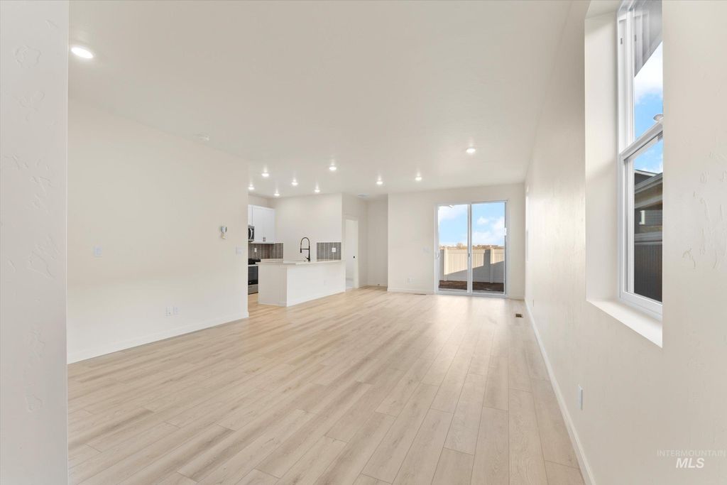 Photo of 4567 E Mesa Vista St, Nampa, ID 83686 (MLS # 98978552)