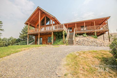 1642 Barlow Road Vale OR 97918