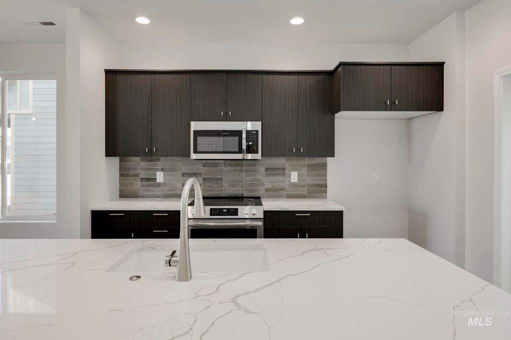 Photo of 3029 E Mossy Creek Dr, Kuna, ID 83634 (MLS # 98969300)