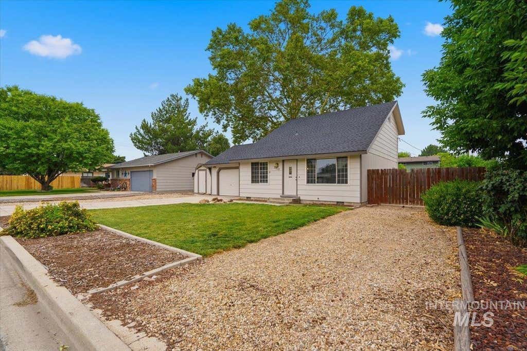 Photo of 2012 Cherry St, Caldwell, ID 83605 (MLS # 98995684)