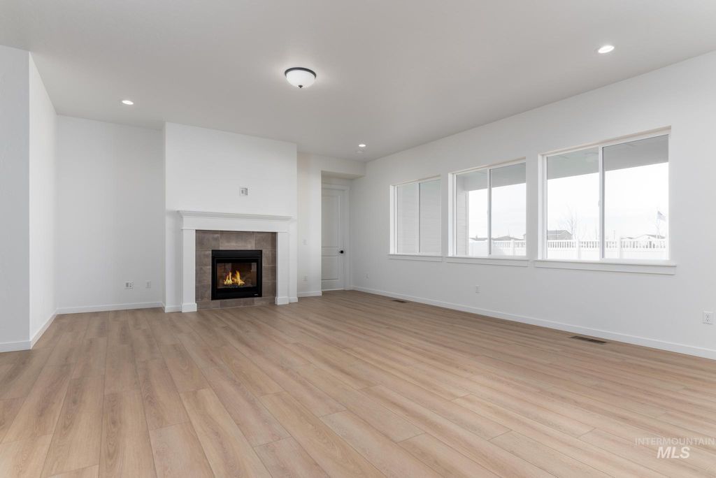 Photo of 8459 S Country Wind Ave, Meridian, ID 83642 (MLS # 98979872)