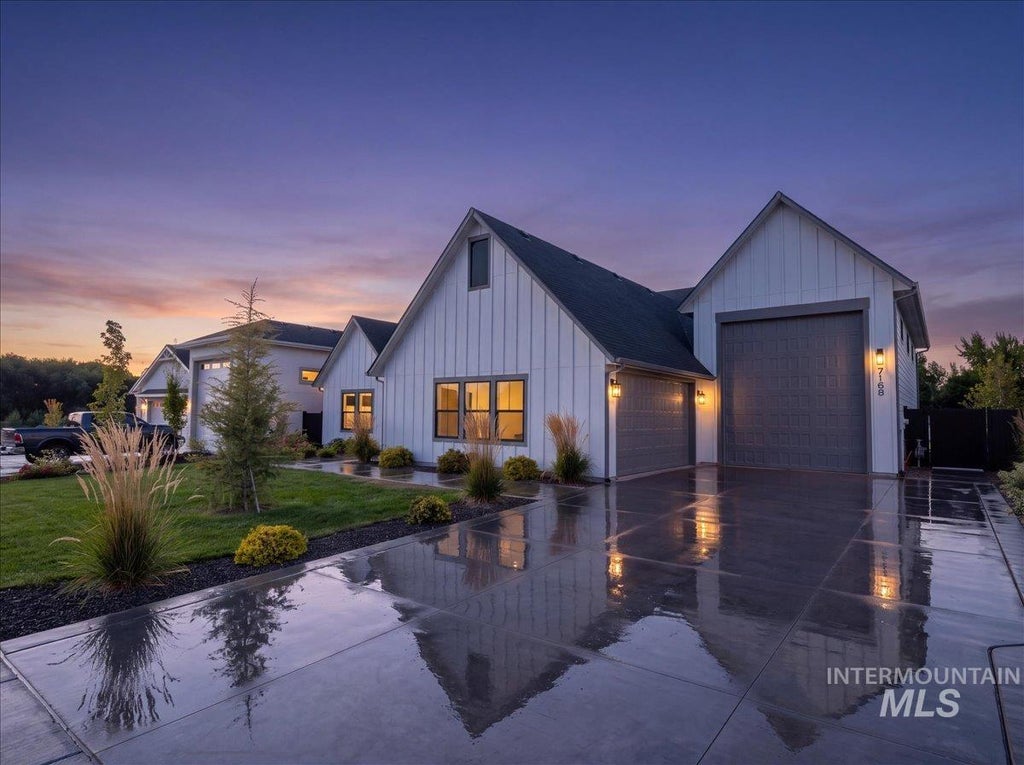 Photo of 7168 E Chicken Hawk Loop, Nampa, ID 83686 (MLS # 99001285)