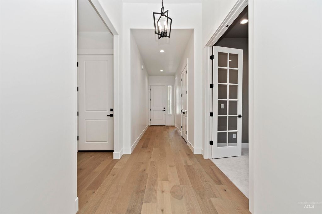 Photo of 2117 E Sweet Pearl St, Kuna, ID 83634 (MLS # 98979776)