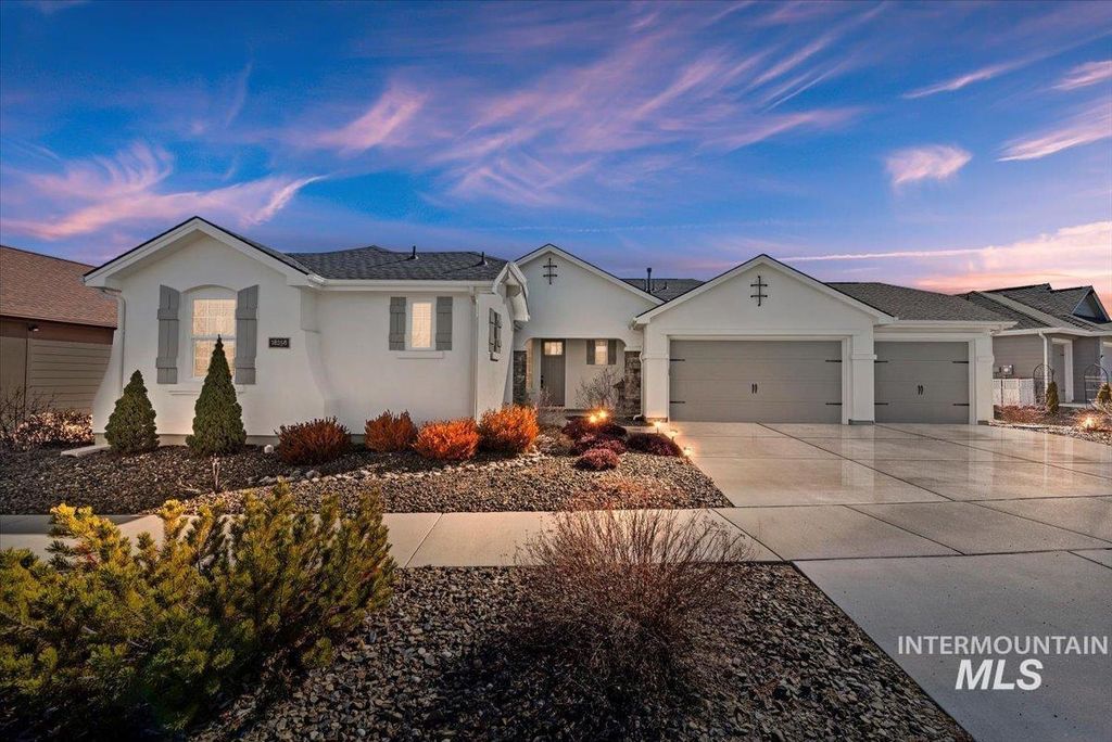 Photo of 18258 N Goldenridge Way, Boise, ID 83714 (MLS # 98982479)