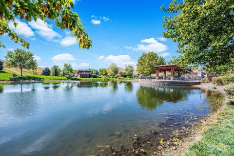 Photo of 18258 N Goldenridge Way, Boise, ID 83714 (MLS # 98982479)