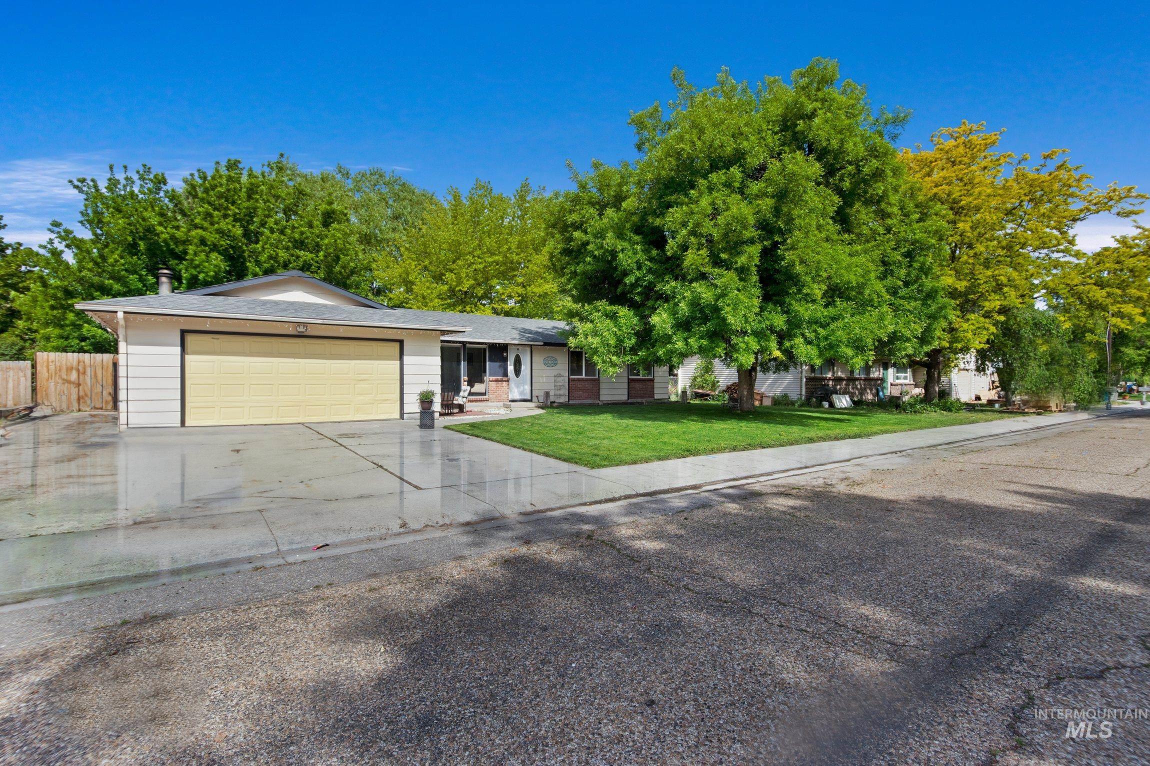 2125 S Chestnut St, Nampa, Idaho image 3