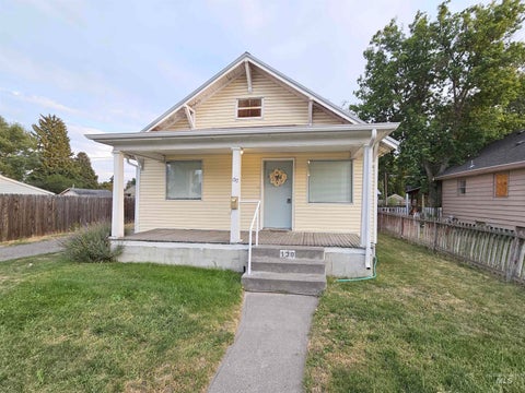 Photo of 130 E 17th St, Idaho Falls, ID 83404 (MLS # 98999574)