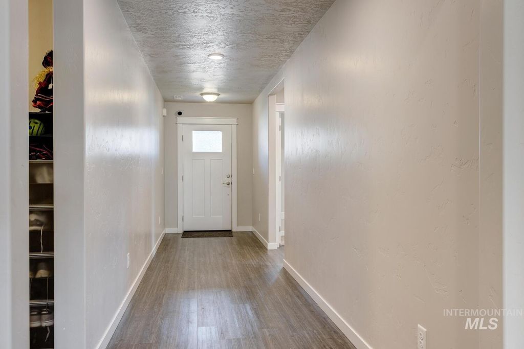 Photo of 7857 E Bunker Hill St, Nampa, ID 83687 (MLS # 98968873)