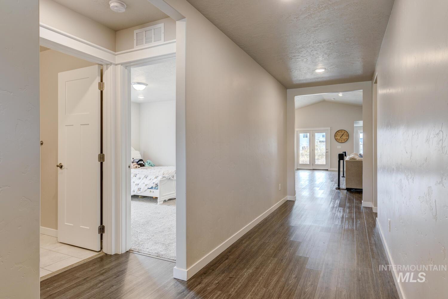 7857 E Bunker Hill St