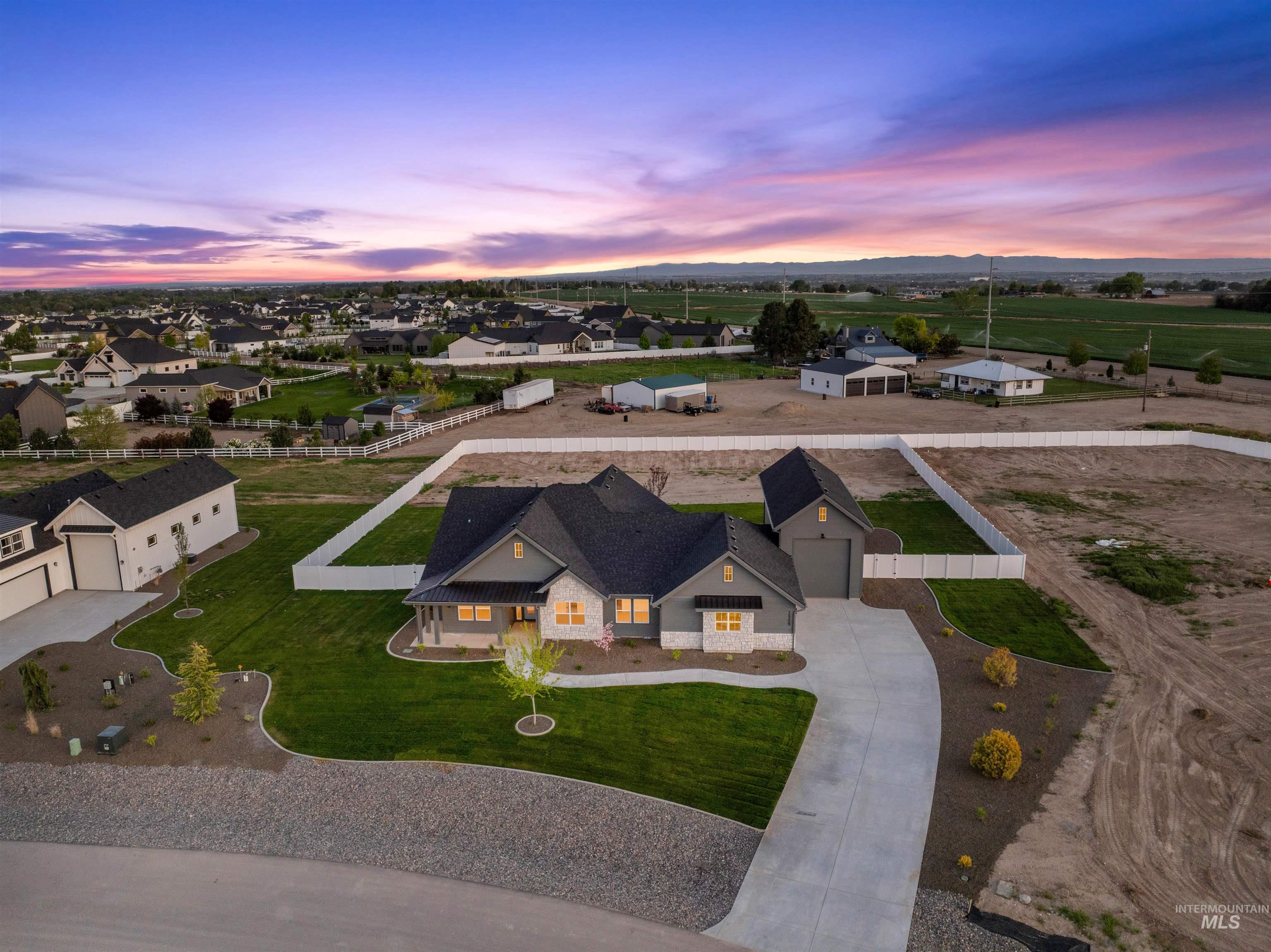 15359 Rhodes Ct