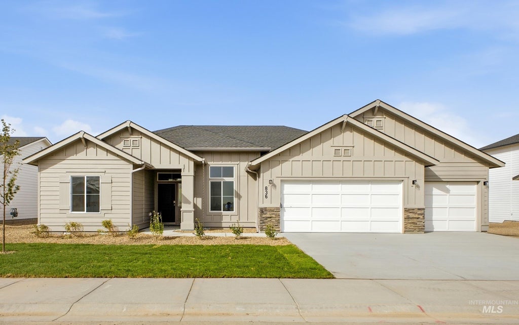 Photo of 16943 Silo Ave, Caldwell, ID 83605 (MLS # 99005001)