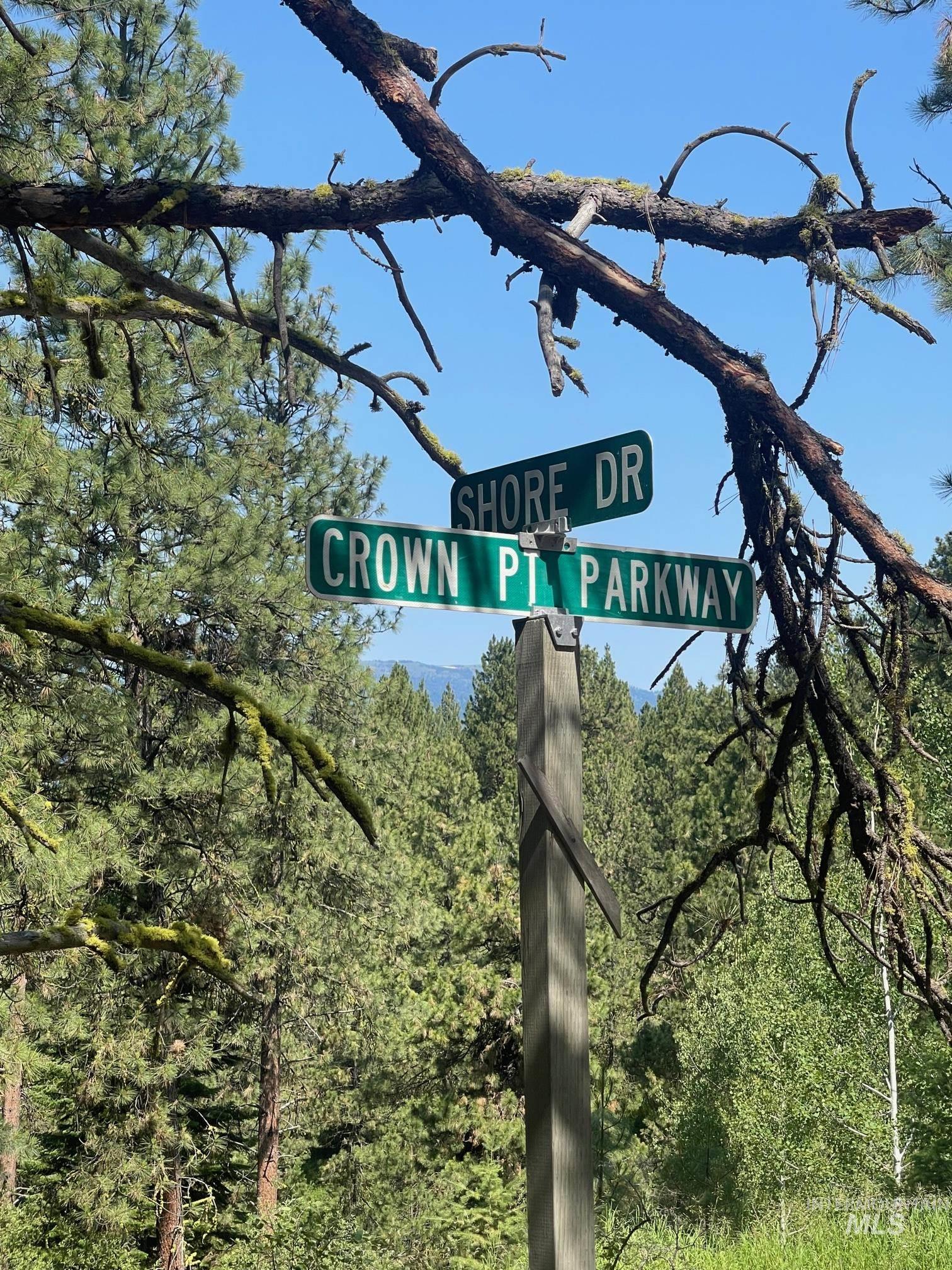 1307 Crown Point Parkway