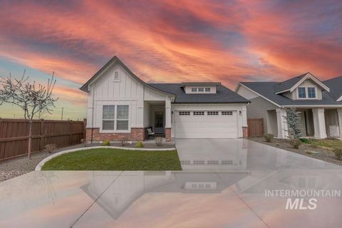 Photo of 5166 W Talbot Street, Meridian, ID 83646 (MLS # 98979518)