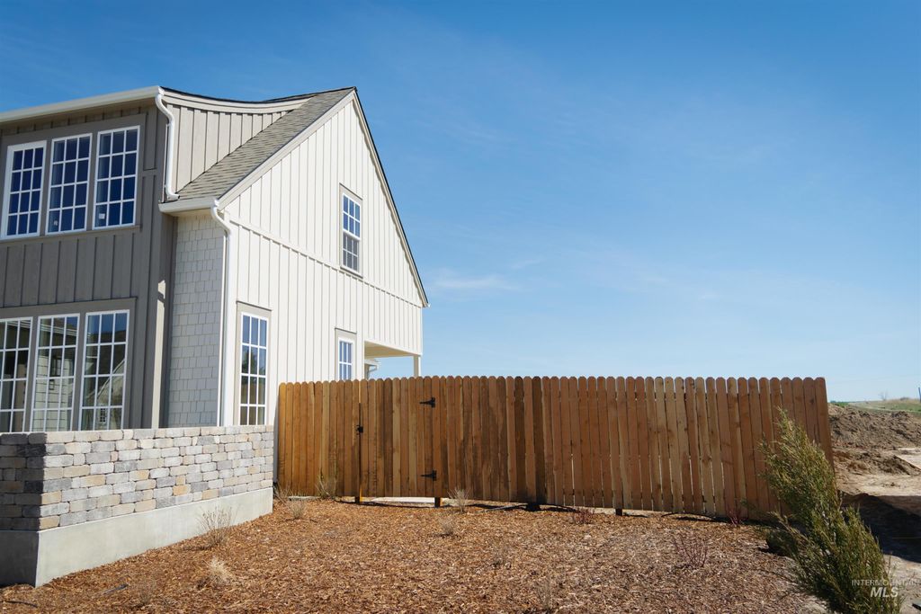 Photo of 1560 Slonaker #Onyx, Moscow, ID 83843 (MLS # 98938802)