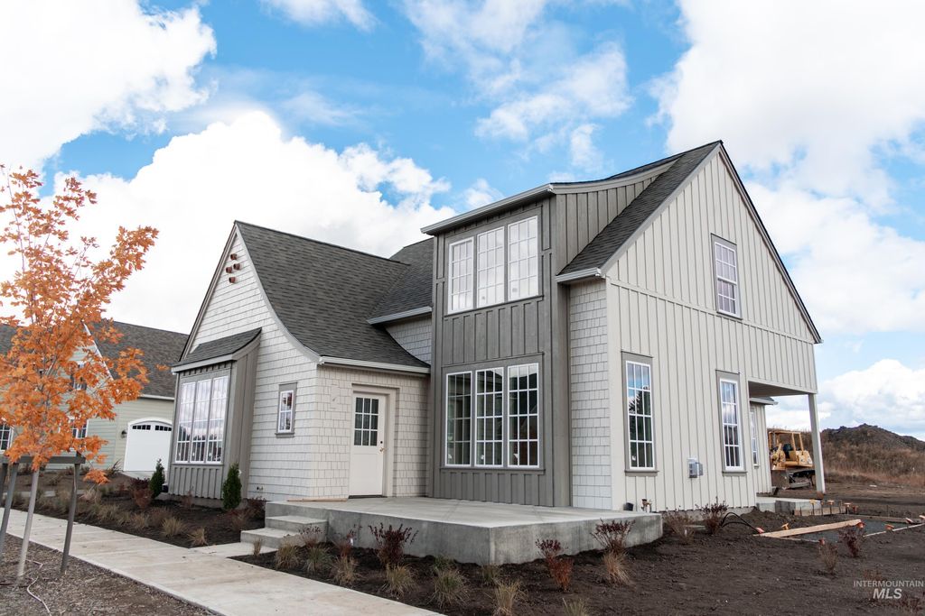 Photo of 1560 Slonaker #Onyx, Moscow, ID 83843 (MLS # 98938802)