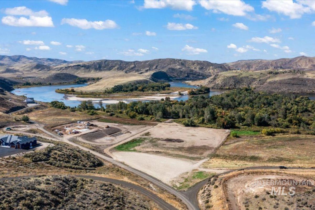Bird's eye view of a water and mountain view