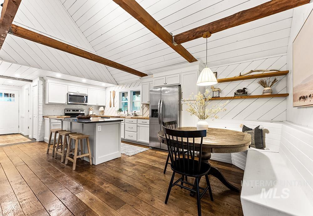 9 Upper Fitchs Point Rd