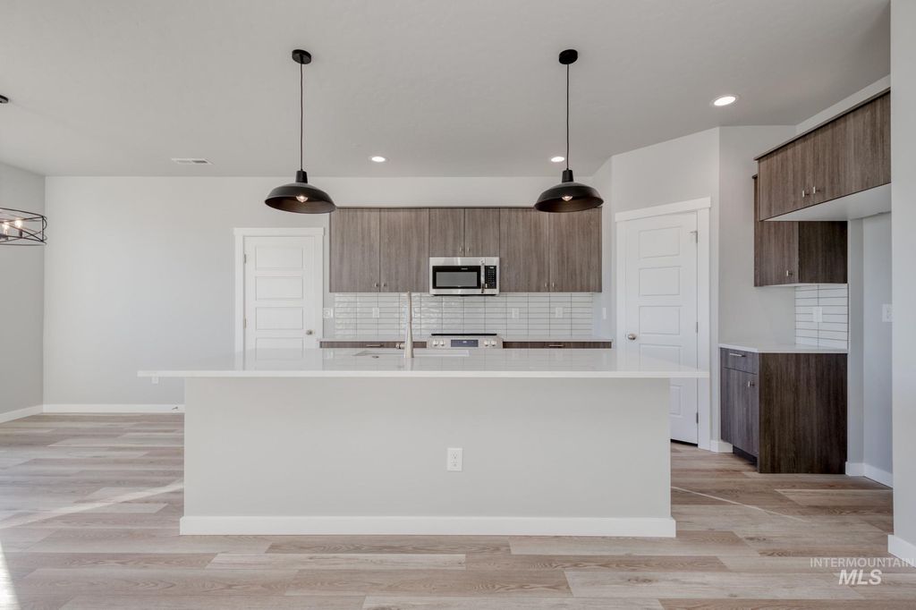 Photo of 6652 S Warm Lake Ave, Meridian, ID 83642 (MLS # 98968386)