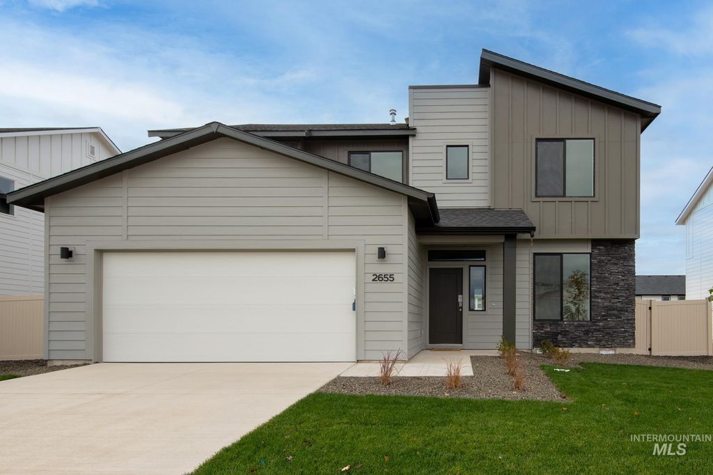 Photo of 6652 S Warm Lake Ave, Meridian, ID 83642 (MLS # 98968386)