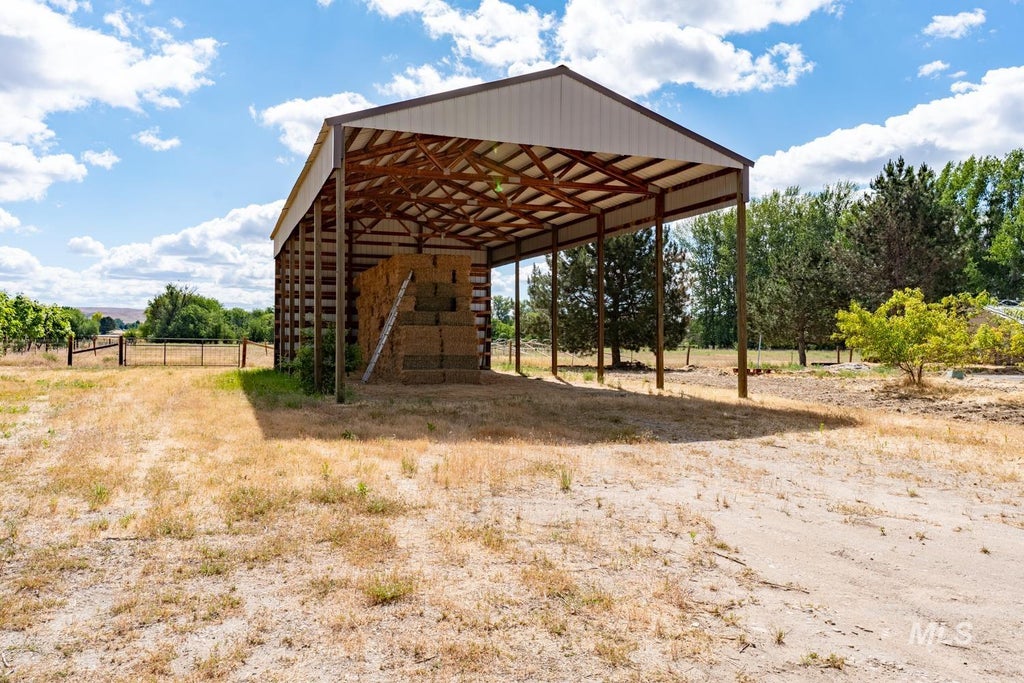 Photo of 10530 Virginia Ln, Payette, ID 83661 (MLS # 98989731)