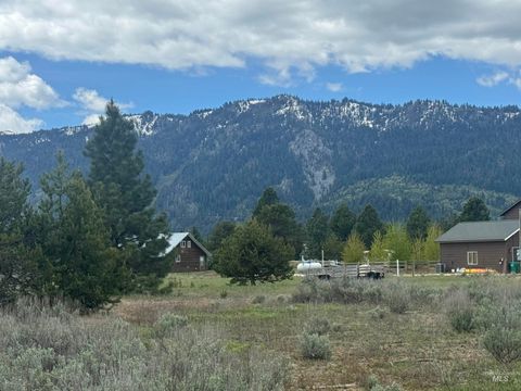 Photo of 13149 Cameron Dr, Donnelly, ID 83615 (MLS # 98987704)