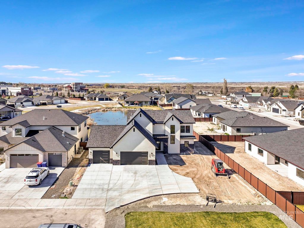 Photo of 1580 Mary Alice Lake Way, Twin Falls, ID 83301 (MLS # 98978830)