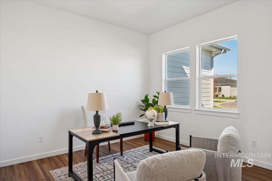 1523 W Switchgrass Ct