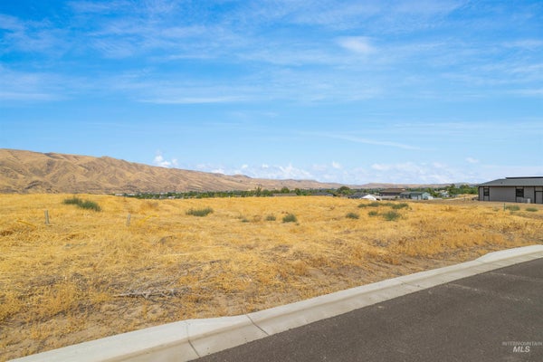 1686 BENNETT HILL DR, CLARKSTON, WA 99403 - Image d9d0046a5c5694bfef4b9a8e4dbc6ae3/1307637784