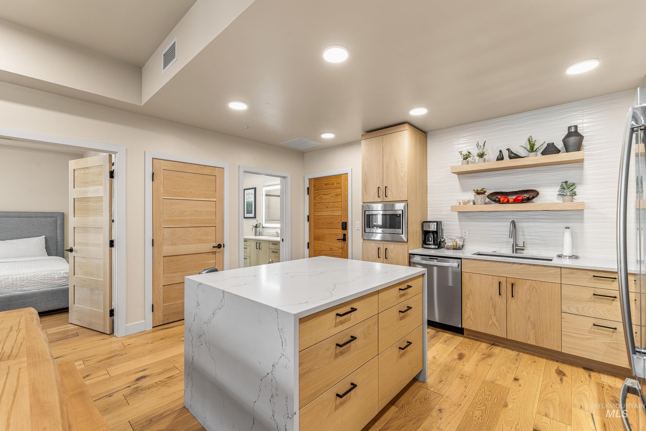 Kitchen with center island