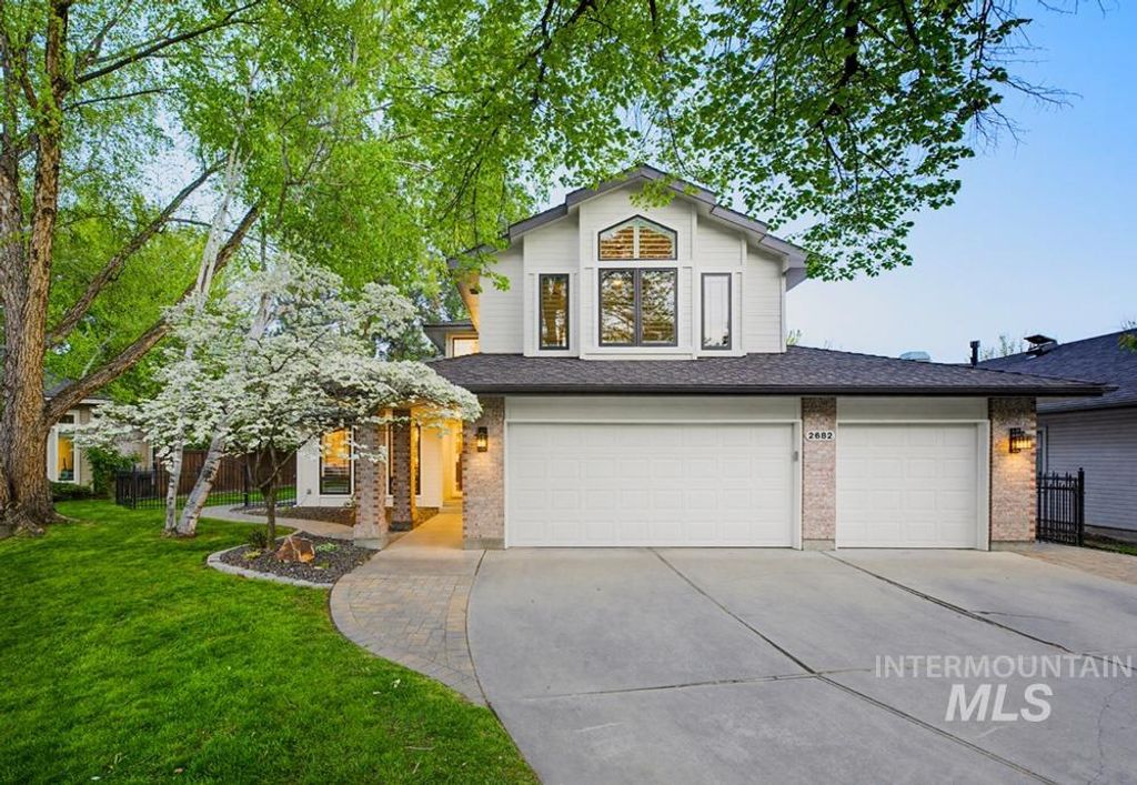 Photo of 2682 S Swallowtail Lane, Boise, ID 83706 (MLS # 98984307)