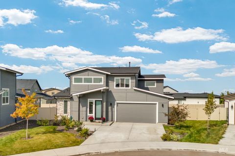 6043 S Corsican Meridian ID 83642