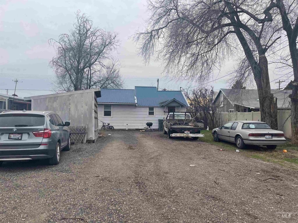 Photo of 912 W Main St, Marsing, ID 83639 (MLS # 98972996)