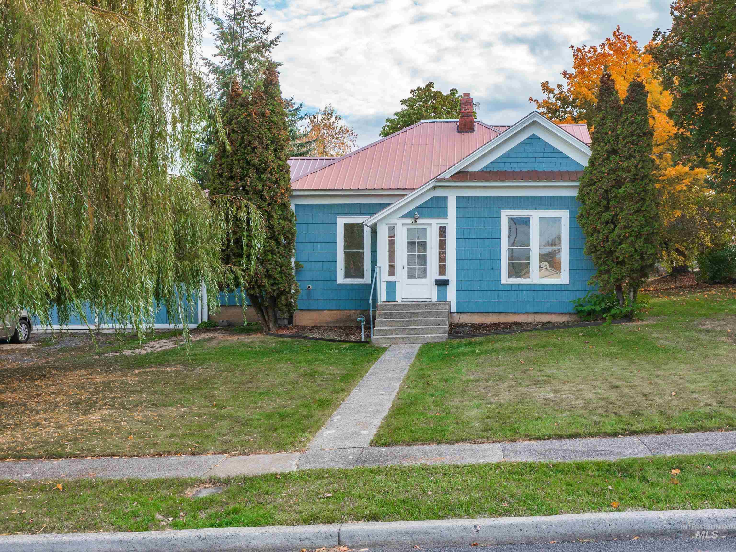 316 W North 4th St