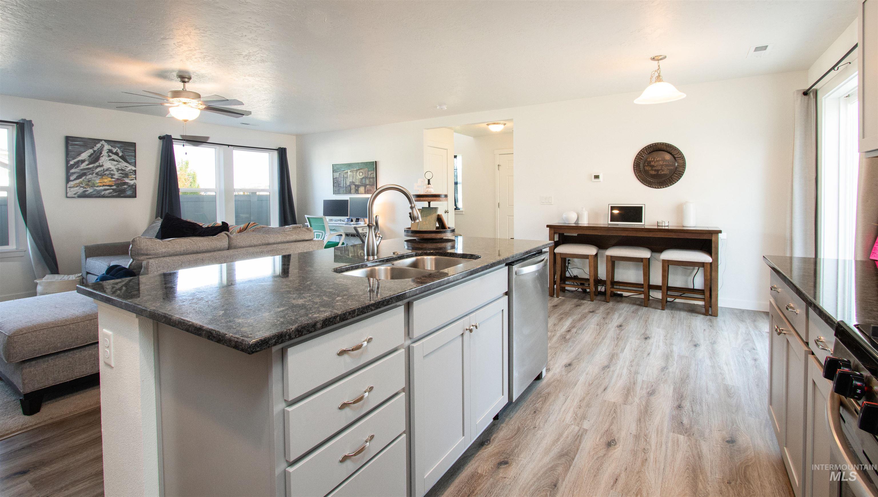 7698 S Sea Breeze Way