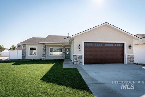 1396 Haizlee Way Twin Falls ID 83301