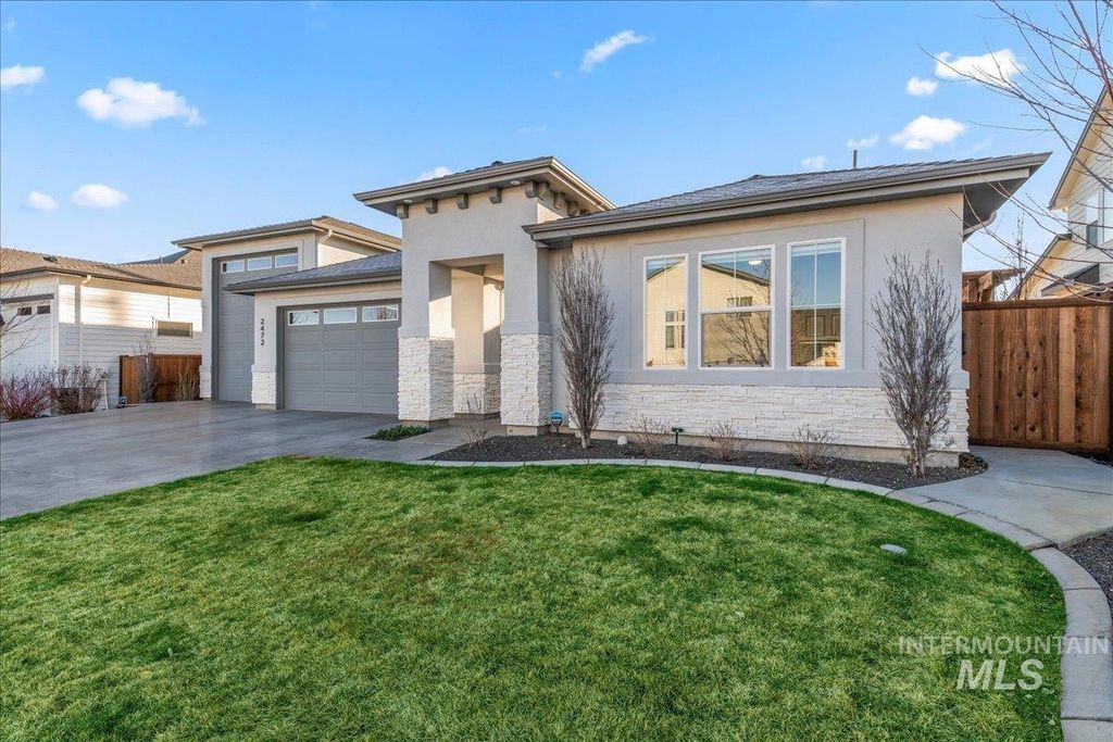 Photo of 2472 S S Pelion Way, Nampa, ID 83686 (MLS # 98976205)