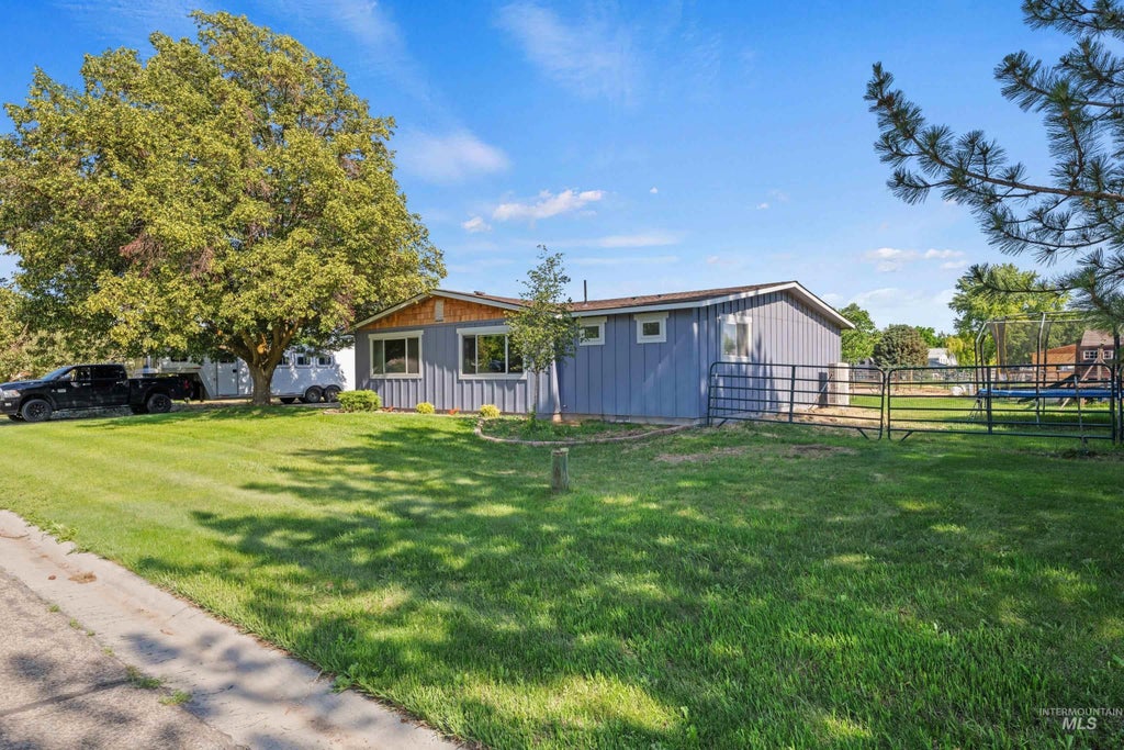 Photo of 11684 W Gila DR, Kuna, ID 83634 (MLS # 98991444)