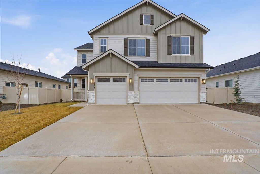 Photo of 2370 N Ice Fire Ave, Star, ID 83669 (MLS # 98969485)
