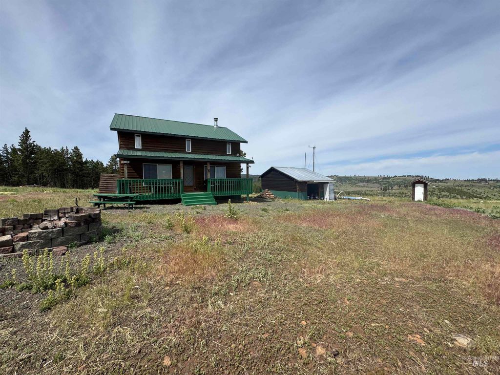 Photo of 100 Rock Hill Rd, Pomeroy, WA 99347 (MLS # 98983829)