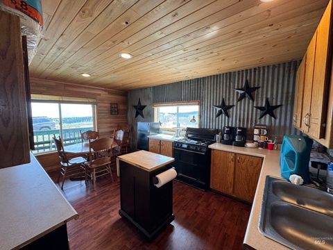 Photo of 100 Rock Hill Rd, Pomeroy, WA 99347 (MLS # 98983829)