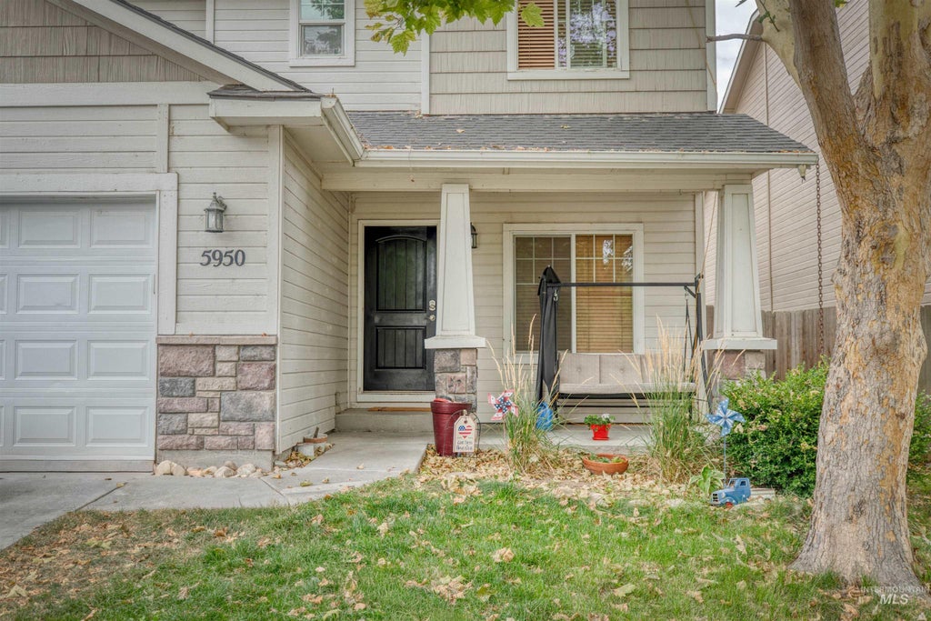 Photo of 5950 S Harrington Way, Boise, ID 83709 (MLS # 98999783)