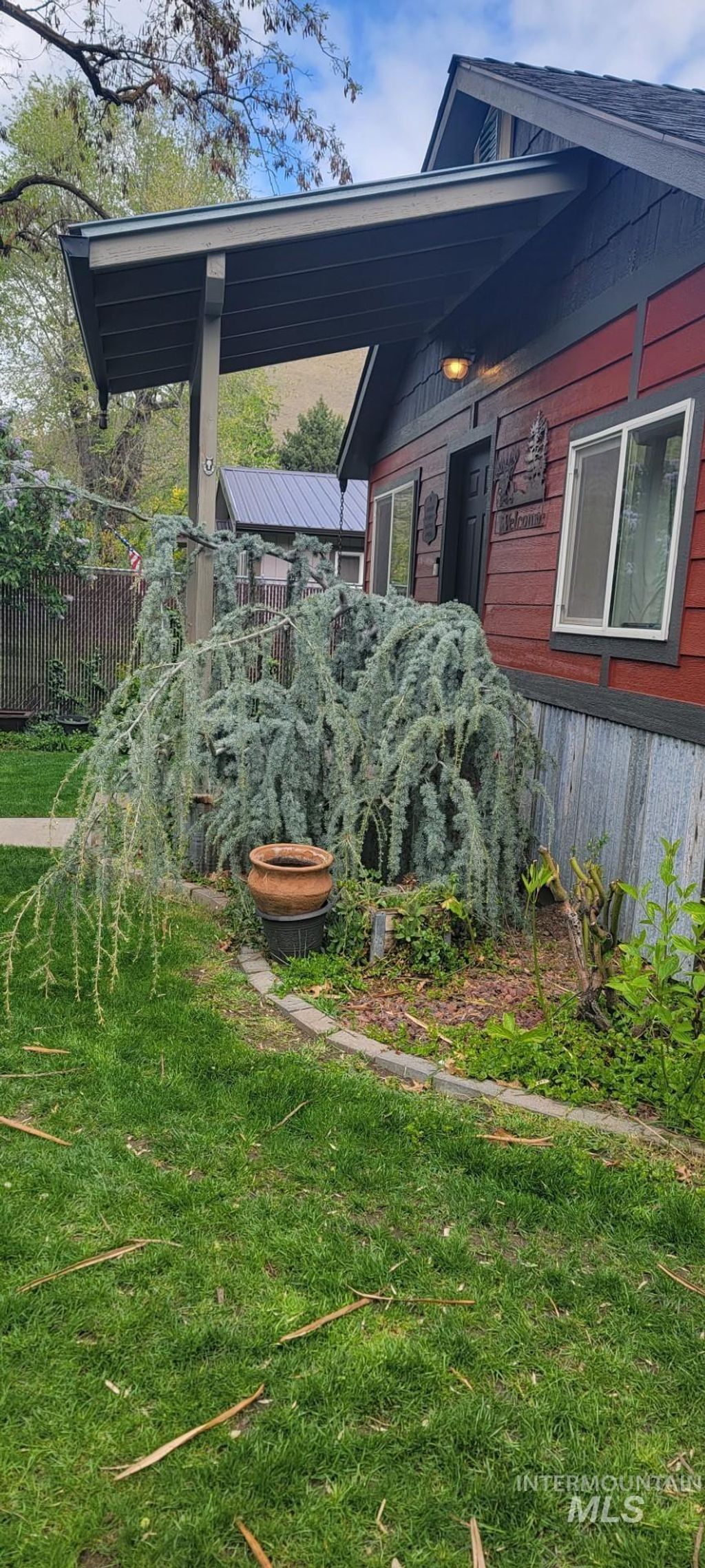 Photo of 1006 Borah Ave, Riggins, ID 83549 (MLS # 98982709)