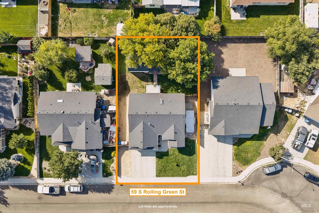 Photo of 59 S Rolling Green St, Nampa, ID 83687 (MLS # 99003702)