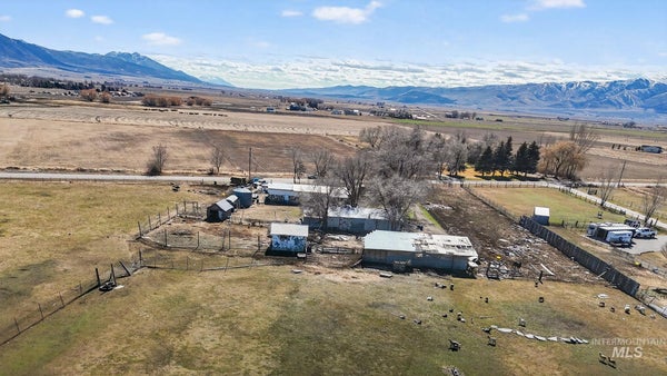 1044 W SAMARIA LN, MALAD CITY, ID 83252 - Image da67c96ec1d5fd7e660cc1bbebd09781/2223572292