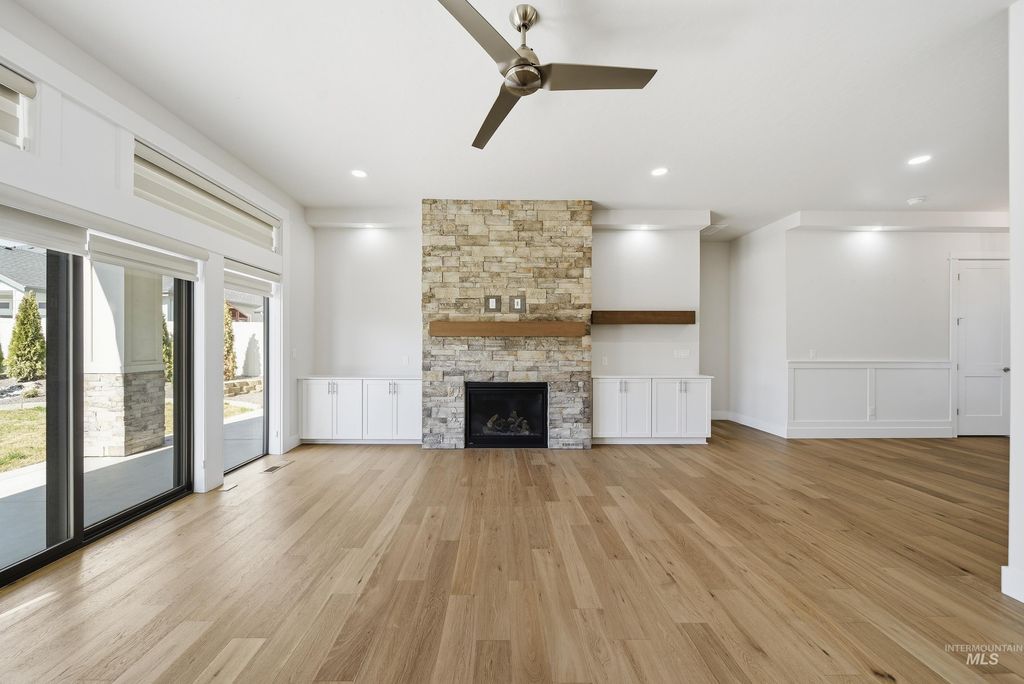 Photo of 2943 N Sun City Ave, Star, ID 83669 (MLS # 98979183)