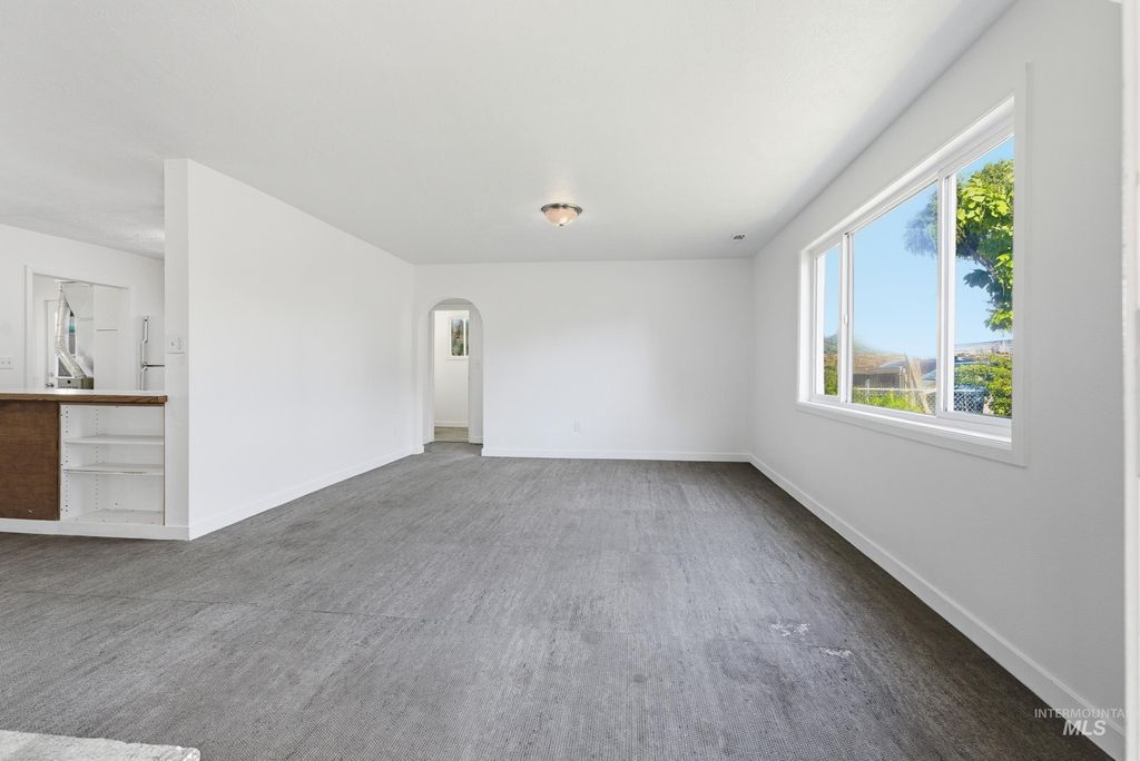 Photo of 115 2nd Ave N Ave, Nampa, ID 83687 (MLS # 98964927)