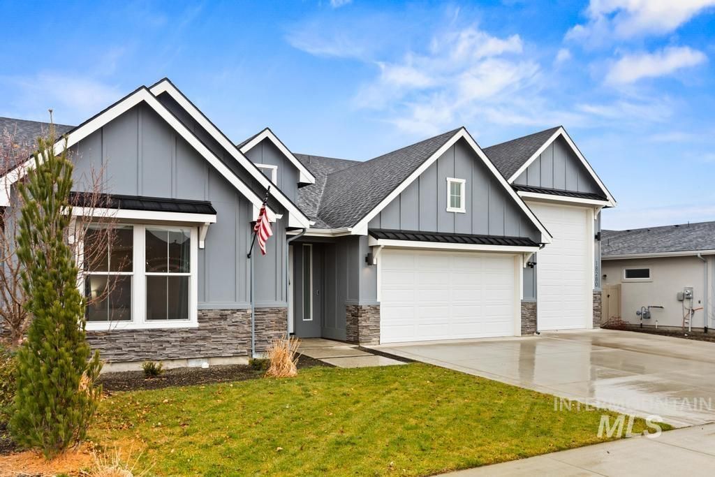 Photo of 18280 N Tulip Ave, Nampa, ID 83687 (MLS # 98975594)