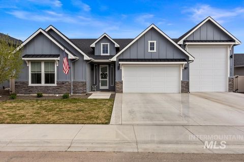 Photo of 18280 N Tulip Ave, Nampa, ID 83687 (MLS # 98975594)
