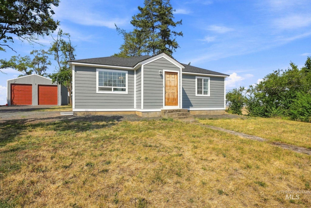 Photo of 16078 Hoffman Road, Kendrick, ID 83537 (MLS # 98998092)