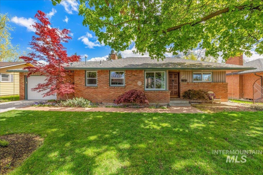 Photo of 1914 N Amber St, Boise, ID 83706 (MLS # 98982574)